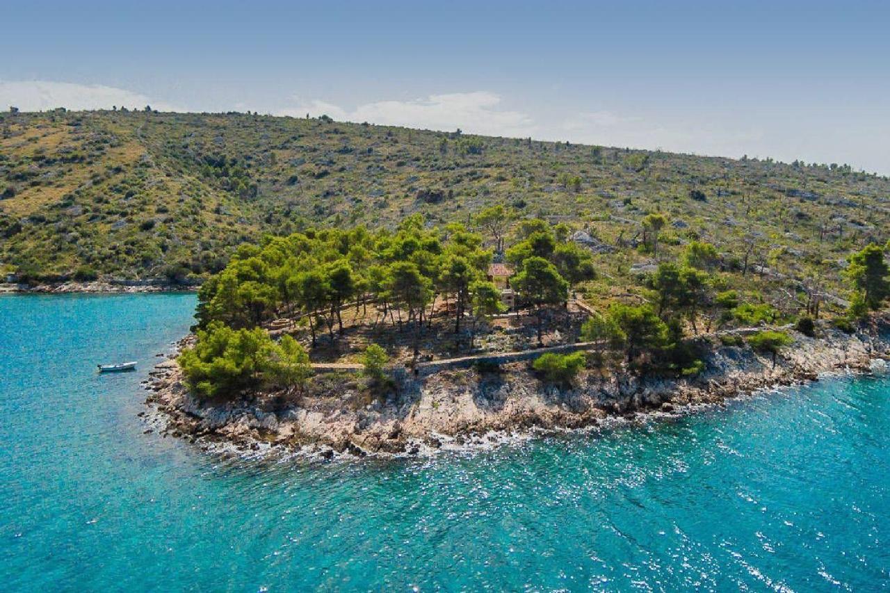 House Vesna Kupinova Villa Milna  Bagian luar foto